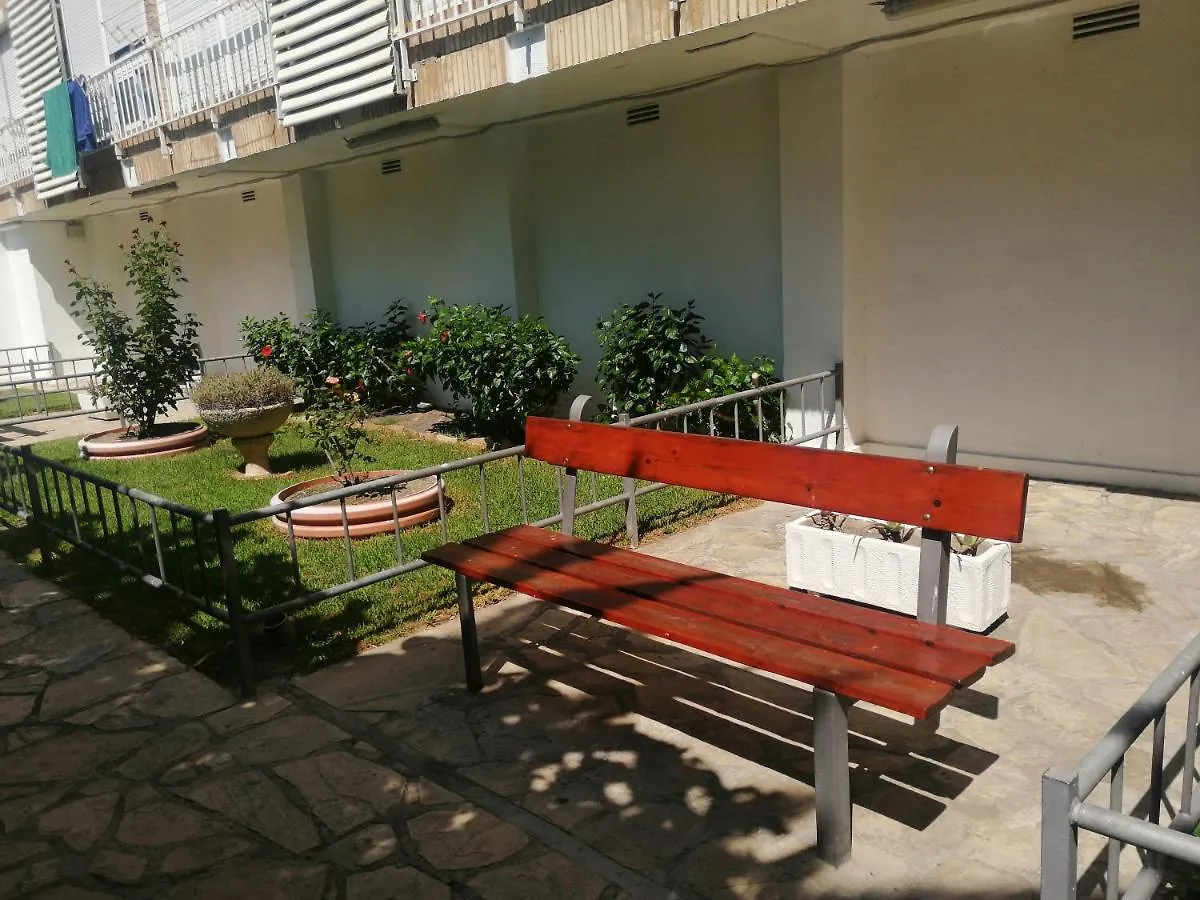 Apartment Edificio Salou Beach, La Pineda, Vilaseca